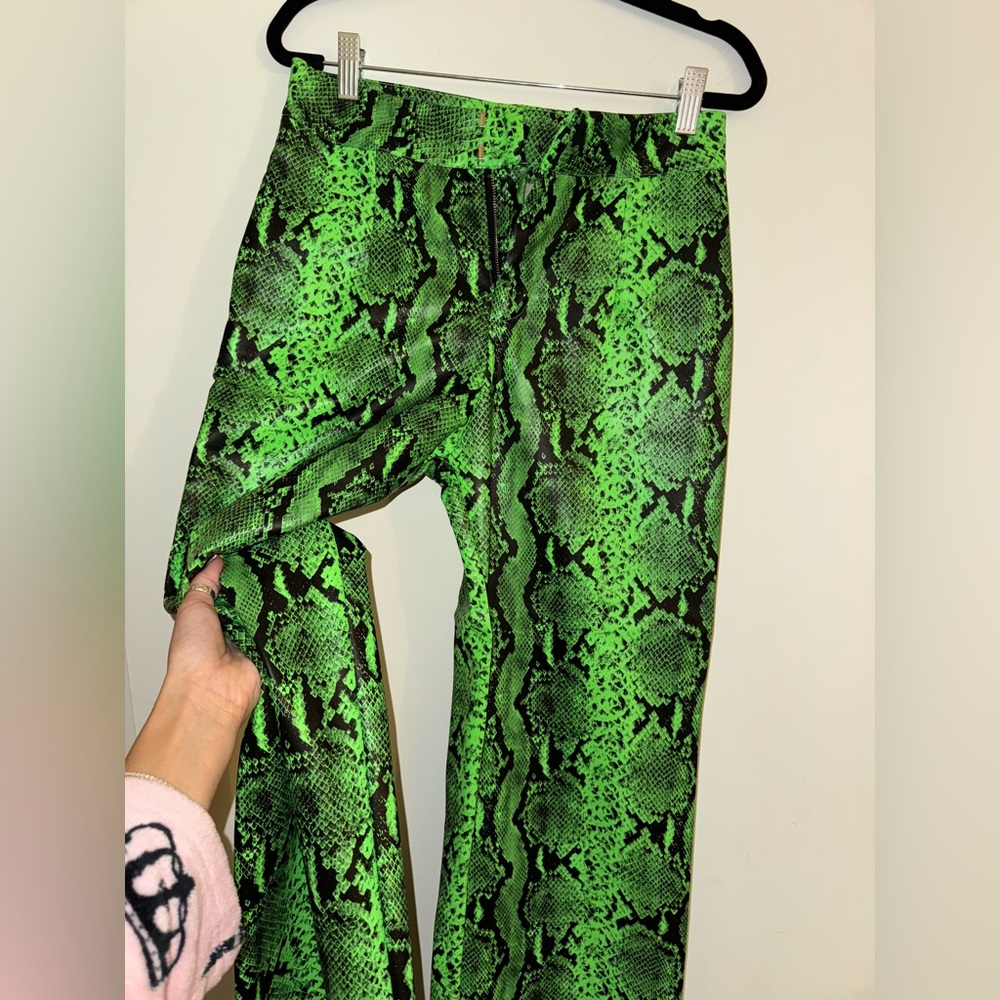 Fashion Nova Vibrant Green Reptile Snake Print Trousers Faux Leather